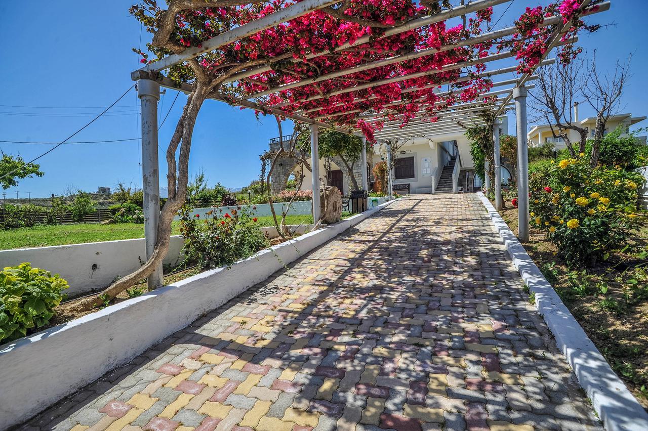 Villa Merabello Agia Marina Exterior foto